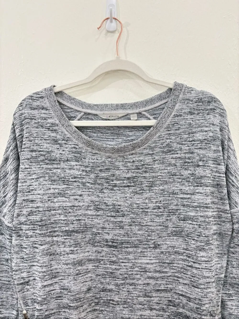 Athleta Blissful Sharkbite Sweatshirt Gray Heathered Size Large L Zips Active